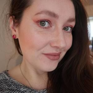 Meet your Posher, Carly